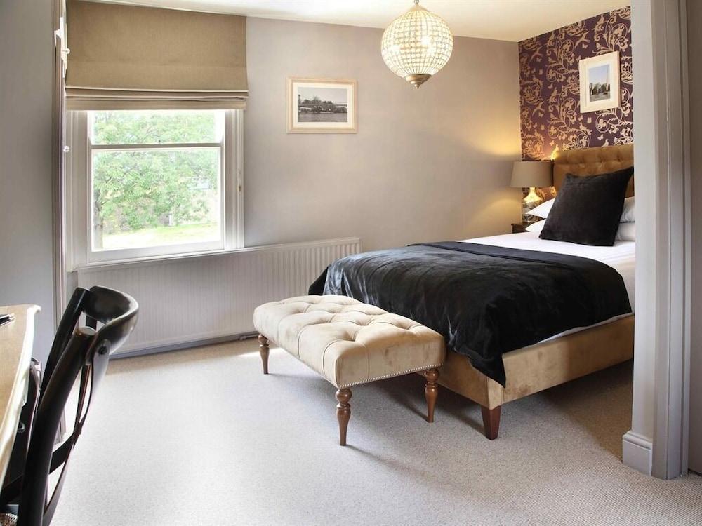 Flower Pot Hotel Sunbury-on-Thames Eksteriør billede